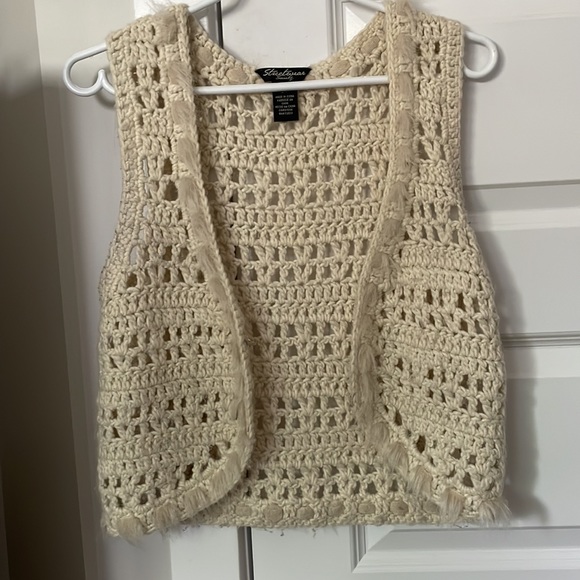 Streetwear Society Cream Vest - Picture 2 of 3